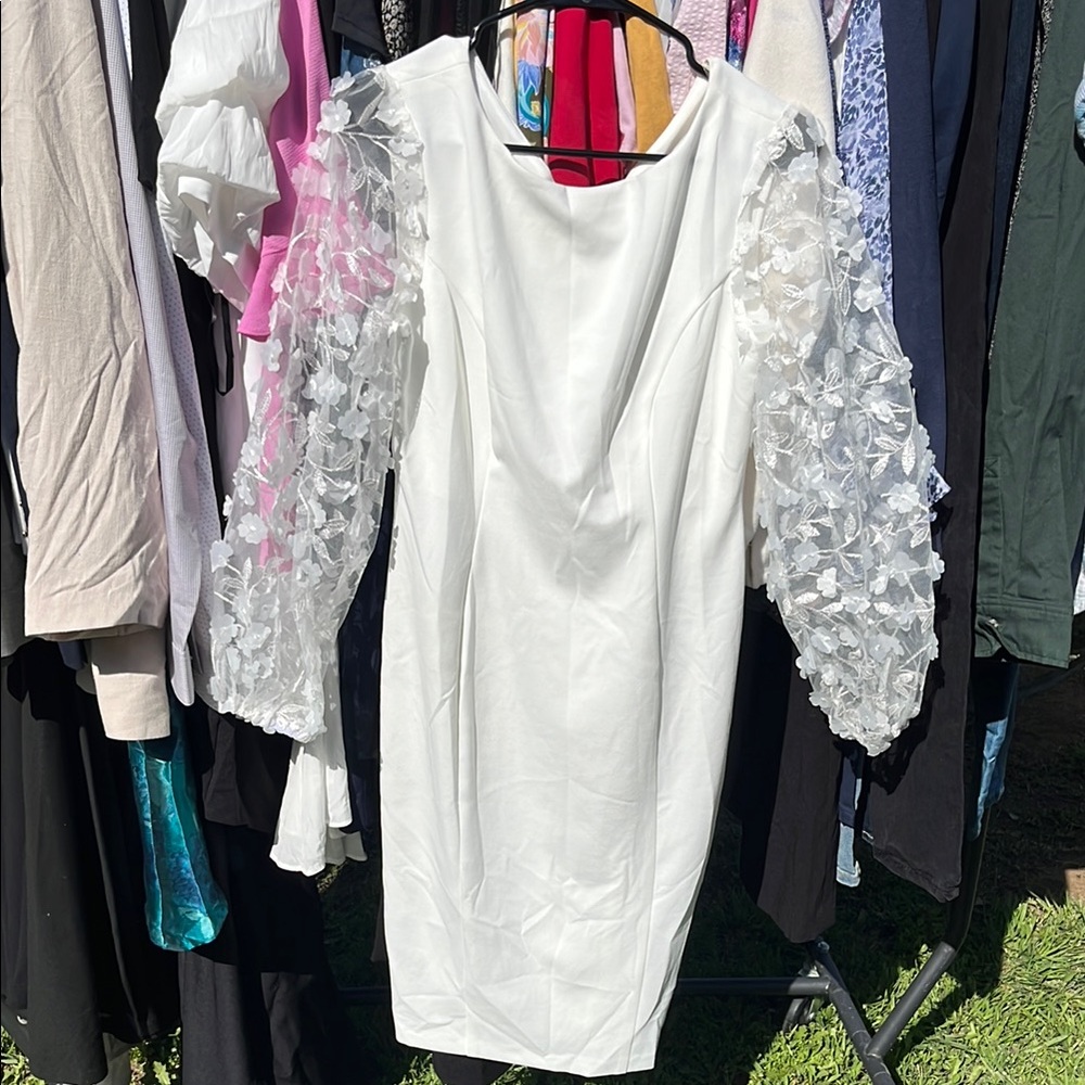 Connected Apparel White Long Sleeve Dress
